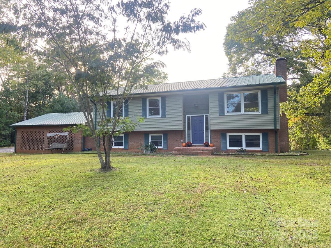 3788 Fish Hatchery Rd., Morganton, NC 28655