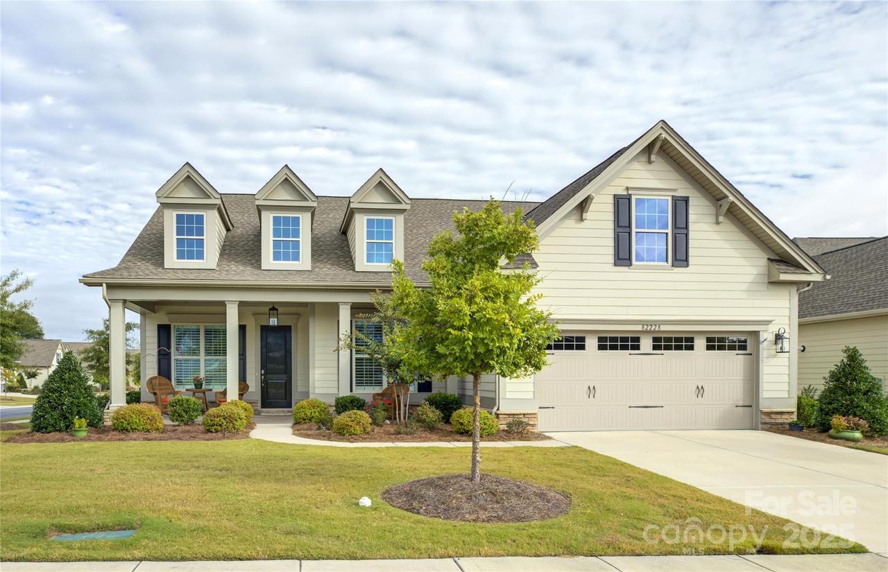 82228 Standing Oak Dr., Charlotte, NC 28278