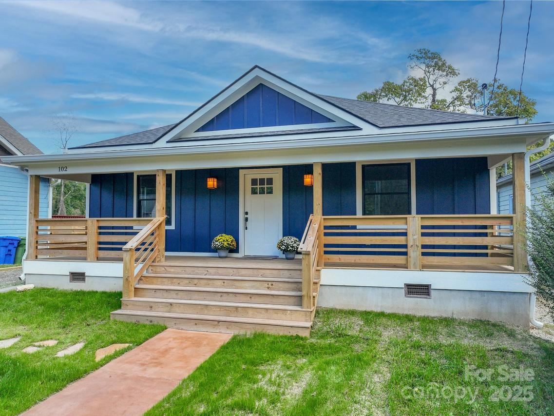 102 Clingman Ave., Asheville, NC 28801