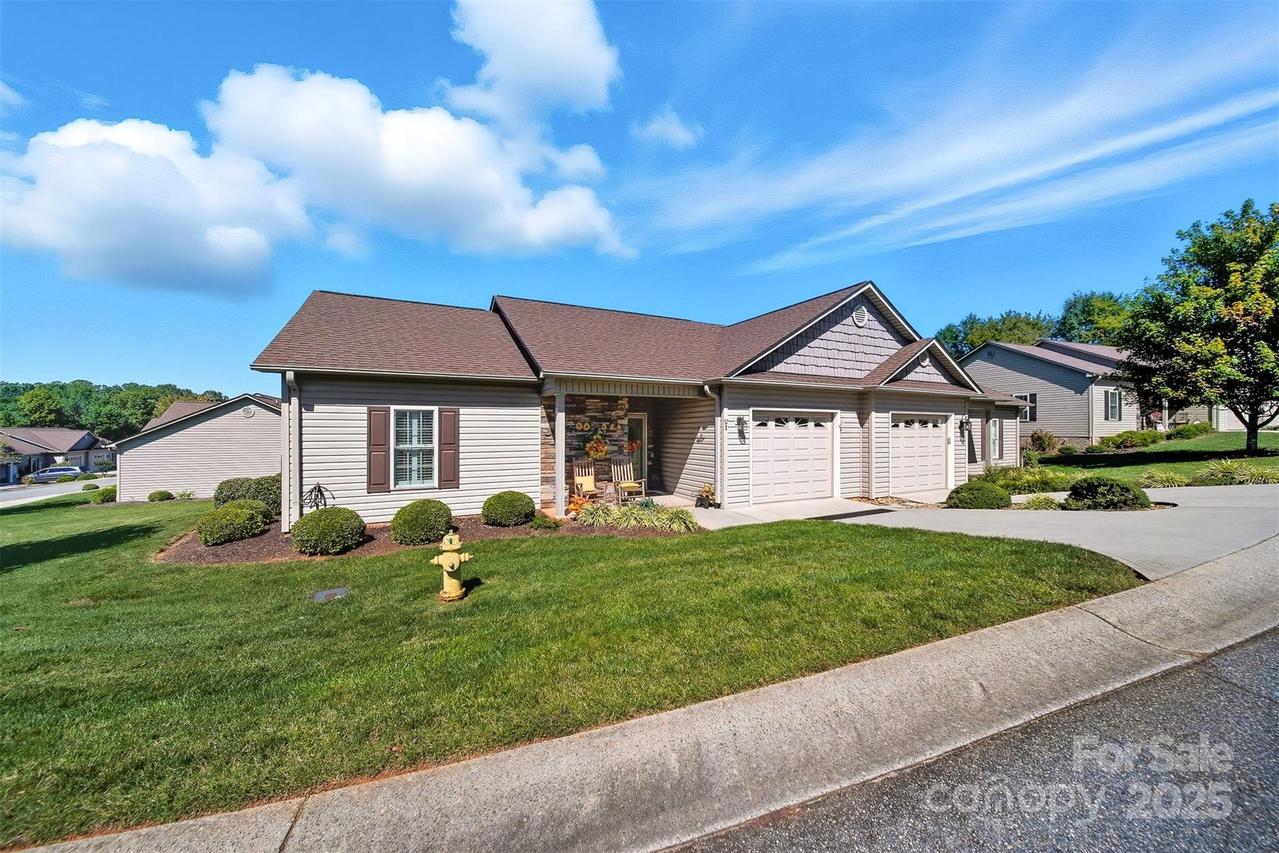 505 2nd Street Pl. #U1, Conover, NC 28613