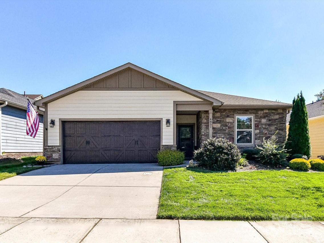 4851 Looking Glass Tr., Denver, NC 28037