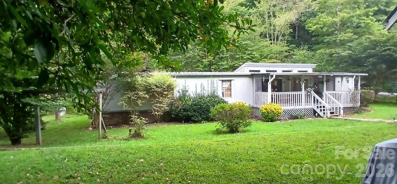 4230 Chimney Rock Rd., Hendersonville, NC 28792