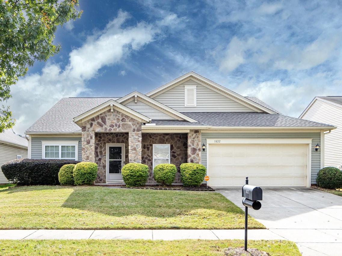 1822 Charbray Ln., Charlotte, NC 28213