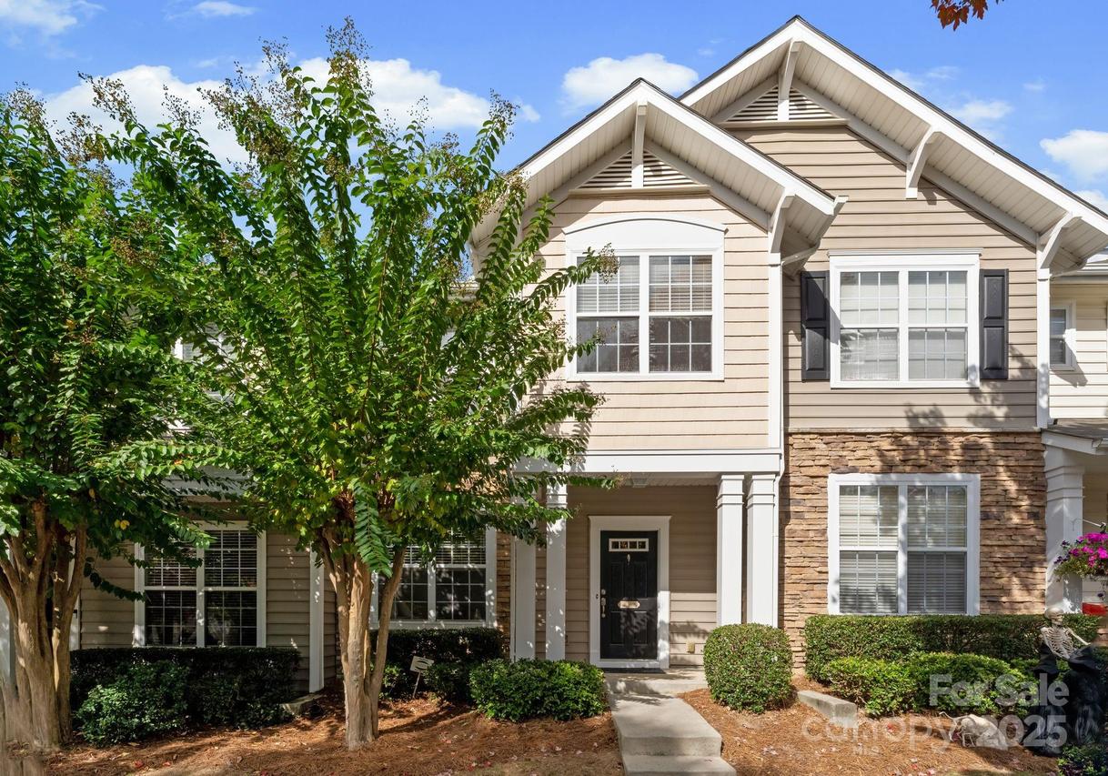 1136 Drummond Ln., Matthews, NC 28104