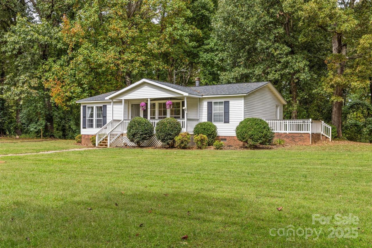 10936 Blair Rd., Mint Hill, NC 28227