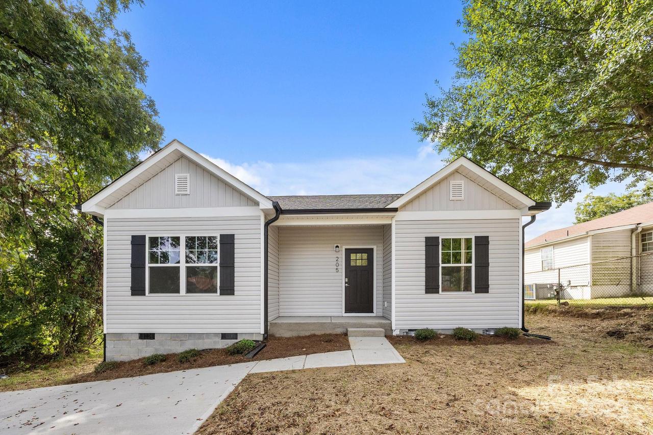 205 E 8th Ave., Gastonia, NC 28054