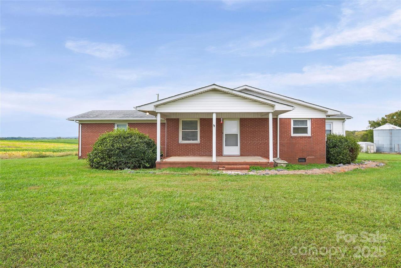3606 Camden Rd., Marshville, NC 28103