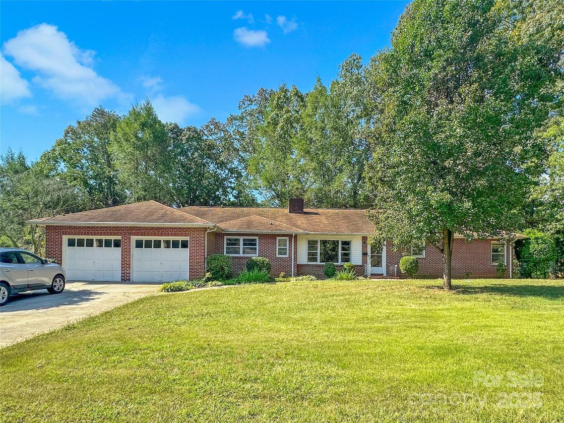 1101 Anthony Ave., Valdese, NC 28690