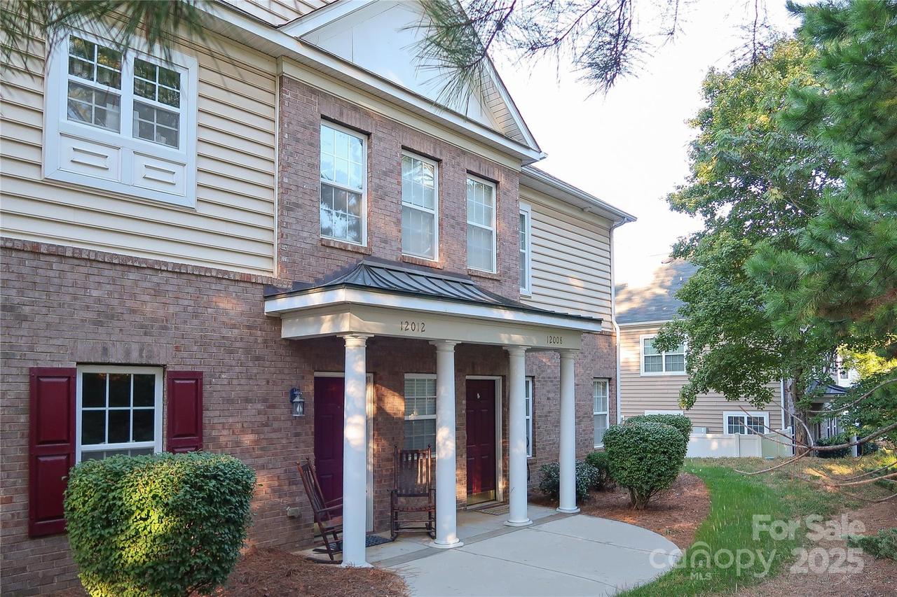 12008 Bordeaux St., Charlotte, NC 28277