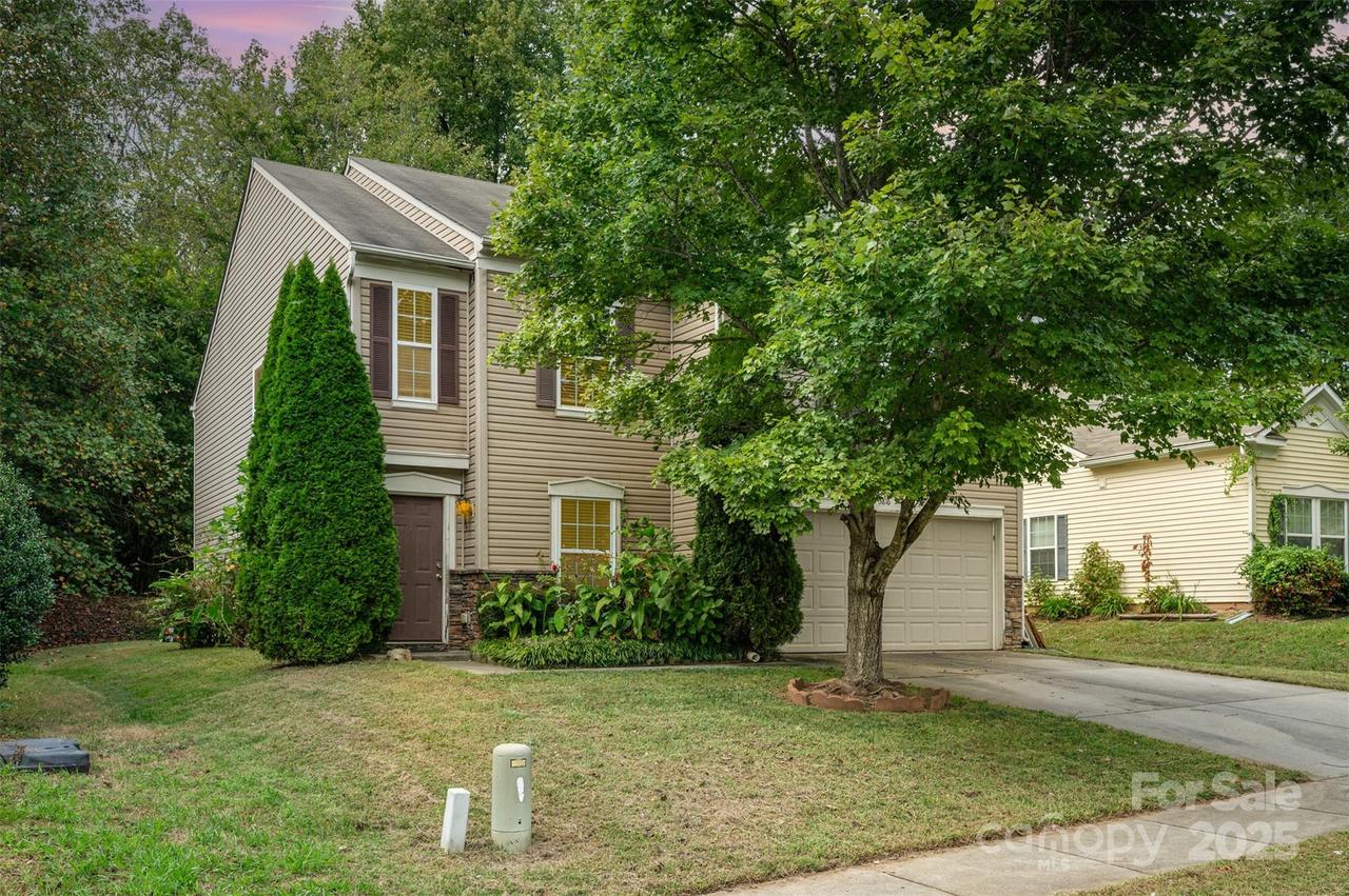 5816 Ankeny Ct., Charlotte, NC 28269