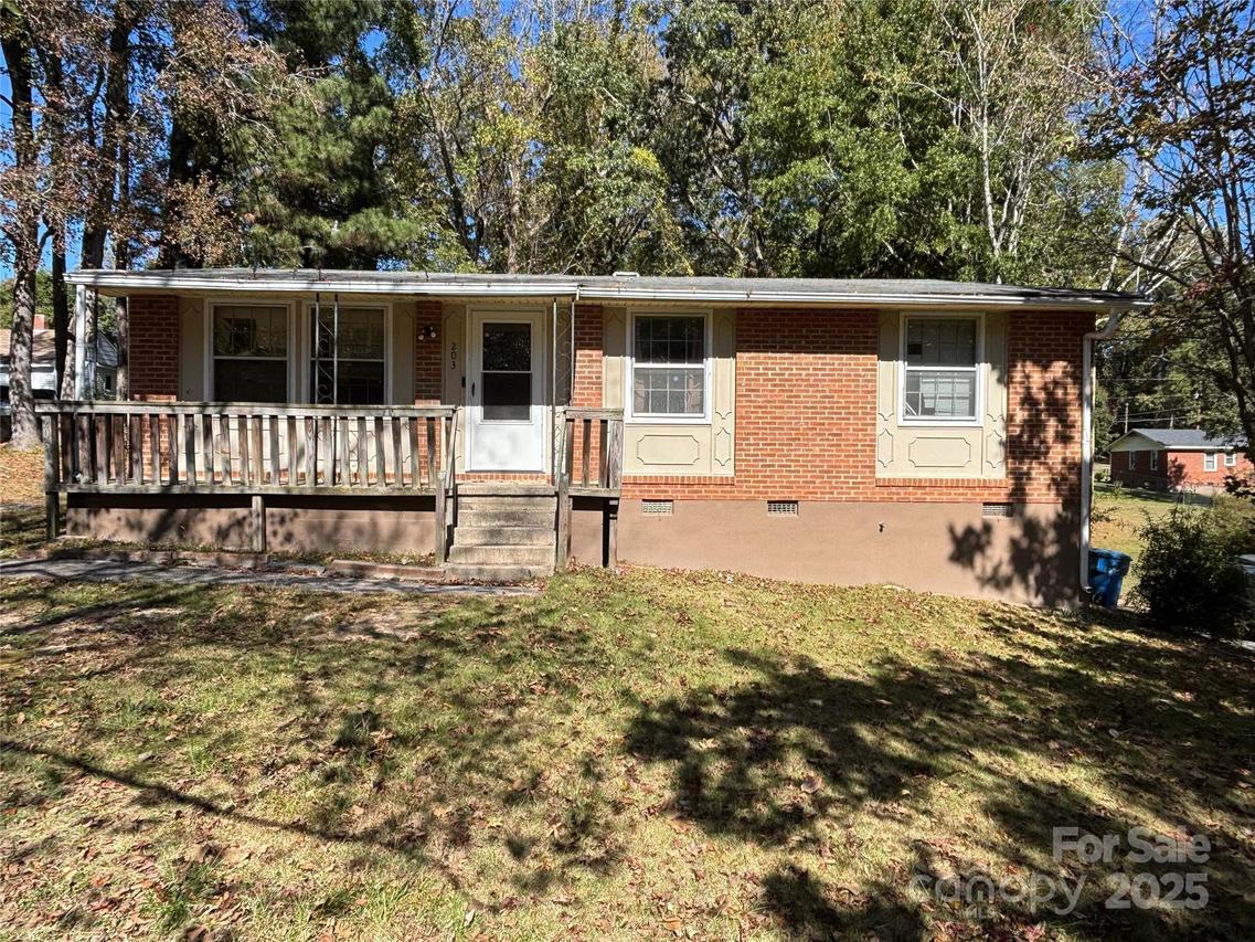 203 Barnhill St., Troy, NC 27371