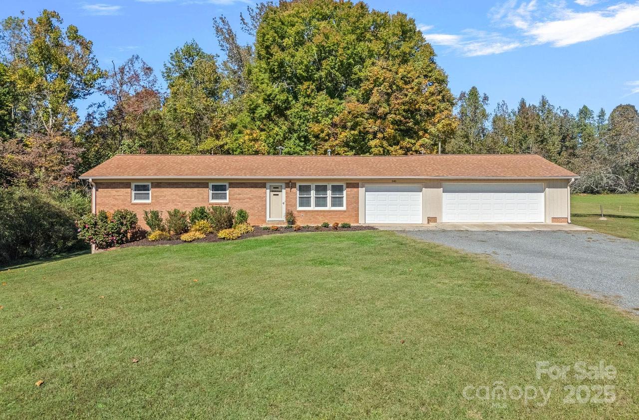 540 Hoover Rd., Troutman, NC 28166