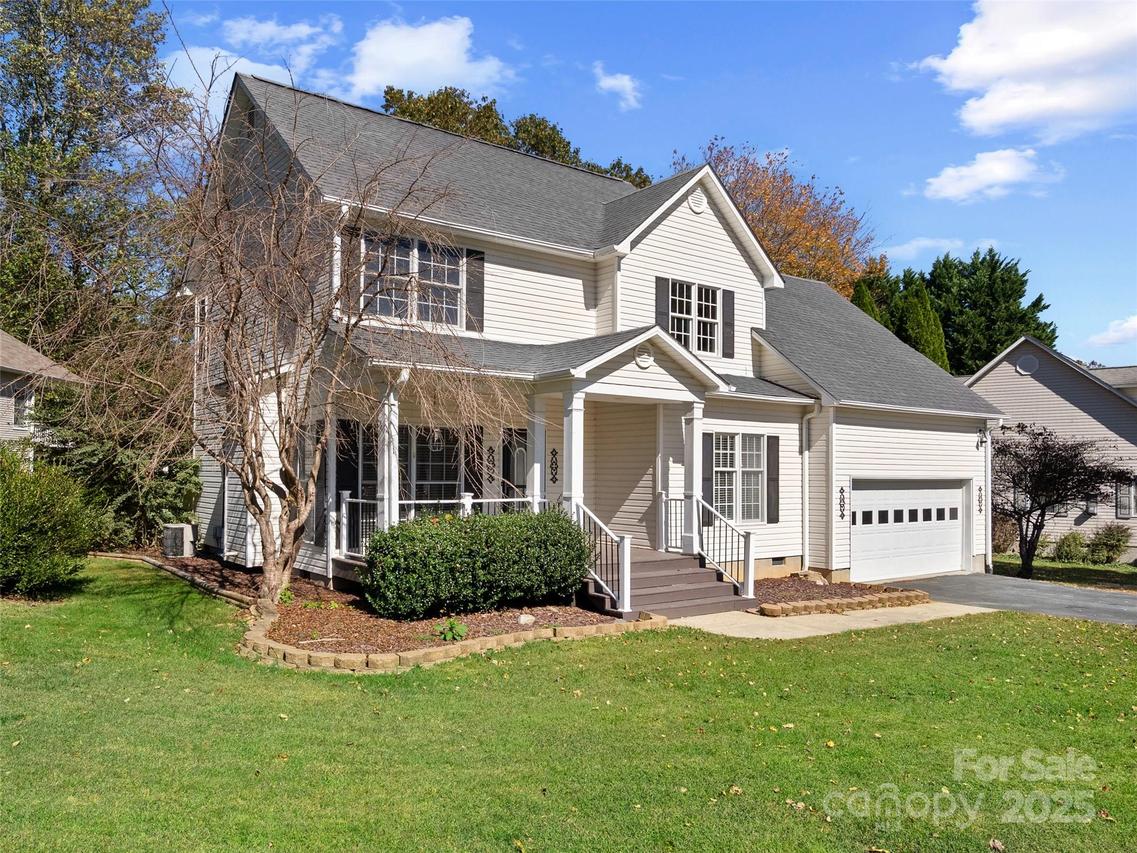 12 Eden Glen Rd., Black Mountain, NC 28711