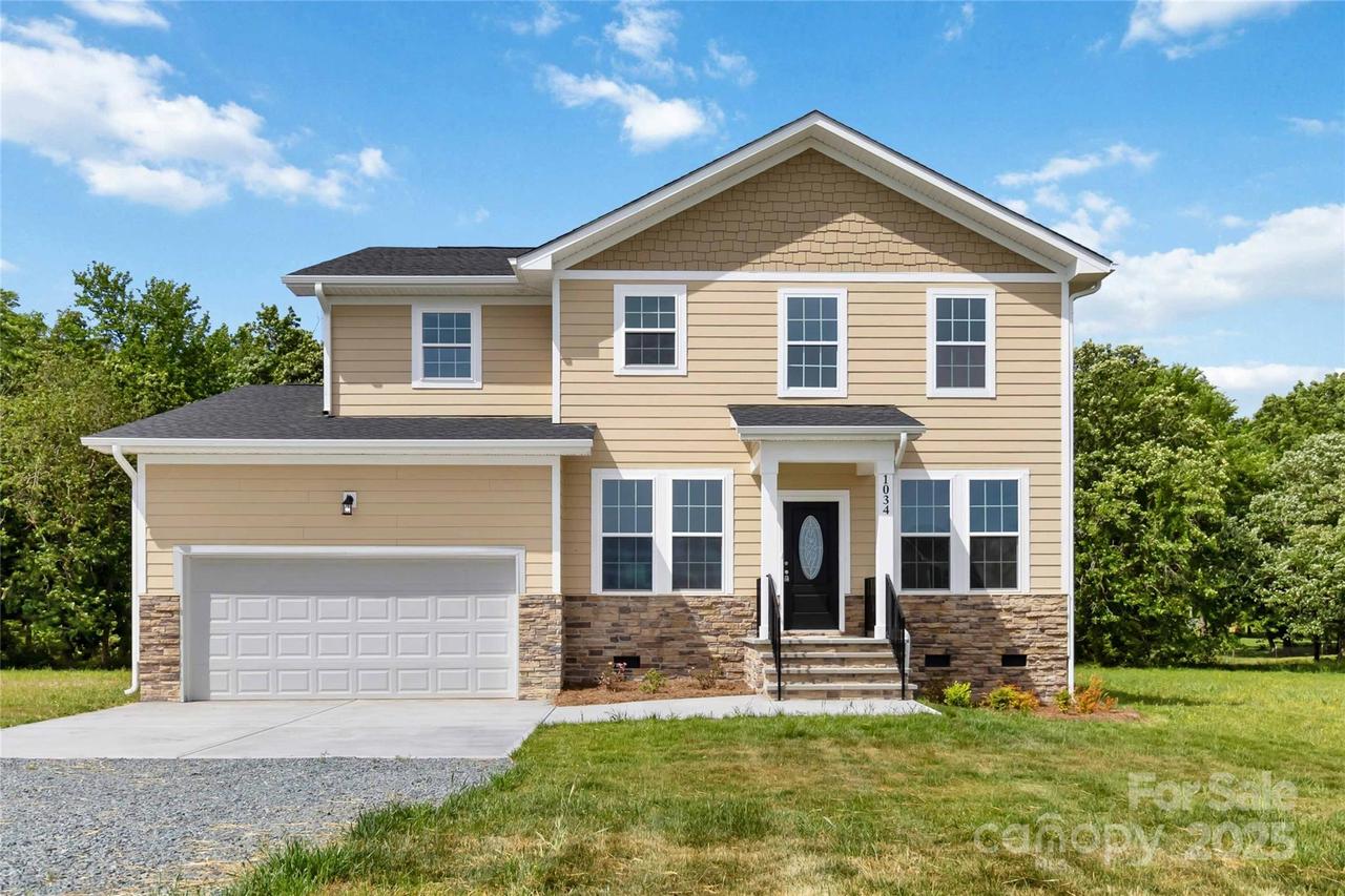 1034 Heath Helms Rd., Monroe, NC 28110