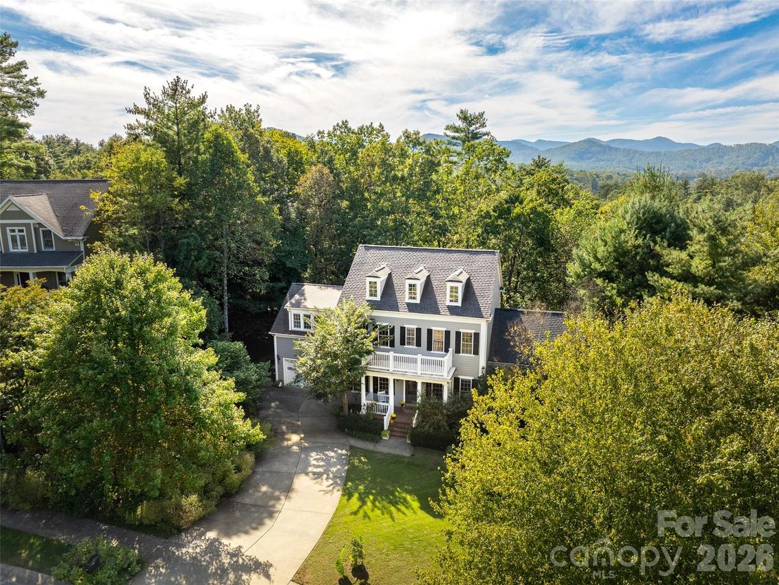 36 White Ash Dr., Asheville, NC 28803