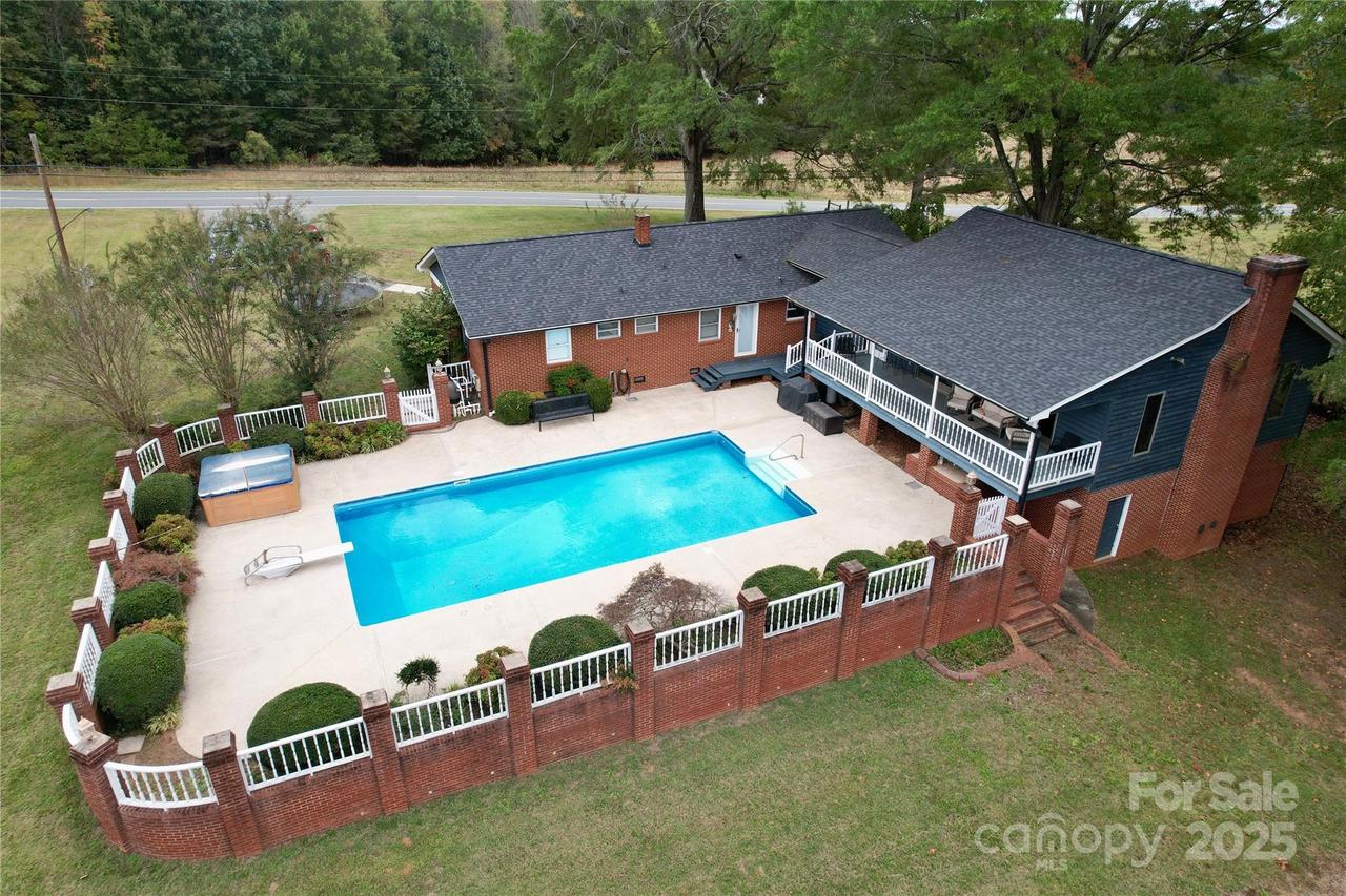 11720 Kluttz Rd., Gold Hill, NC 28071