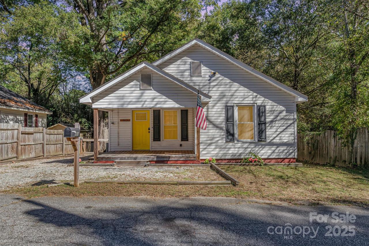 803 Desoto Ave., Kannapolis, NC 28083