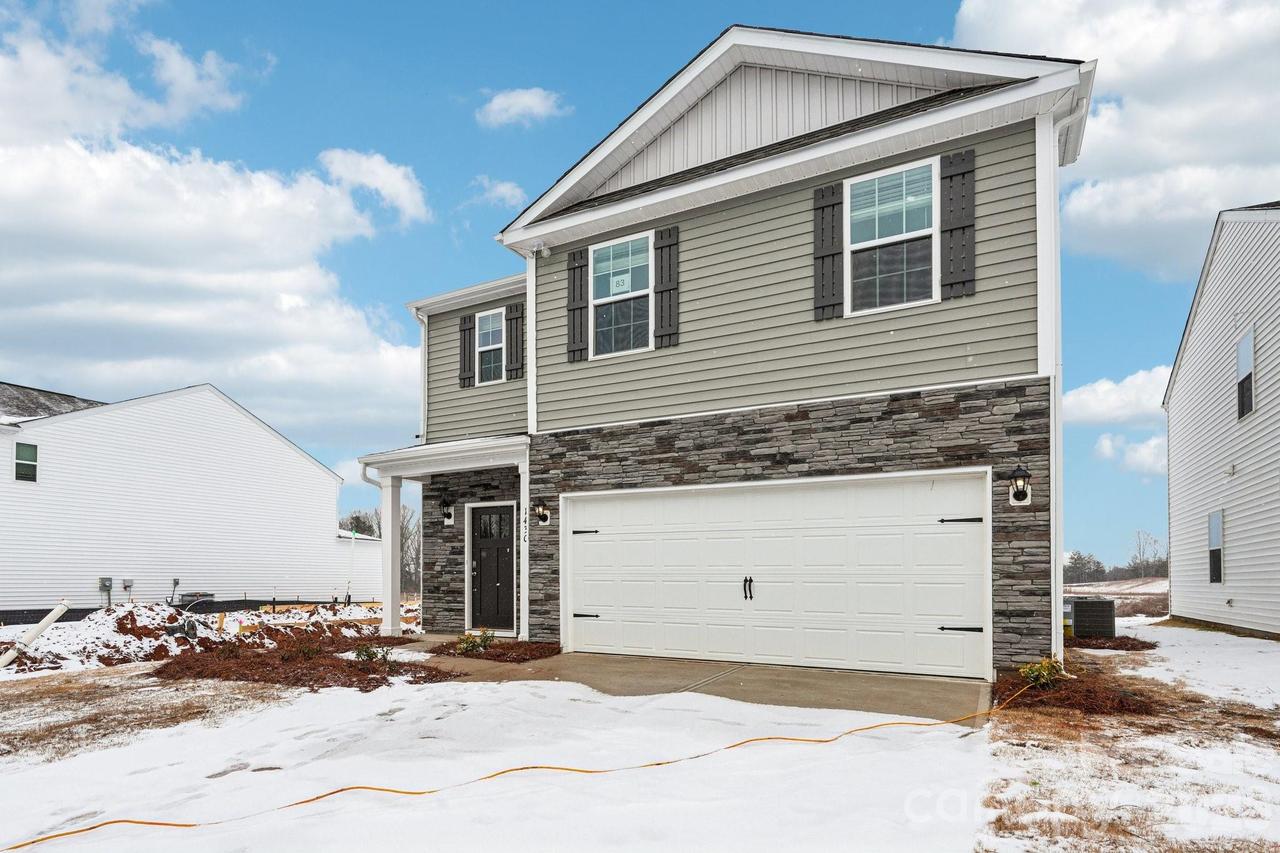 1430 Mammoth Rd., Hickory, NC 28602