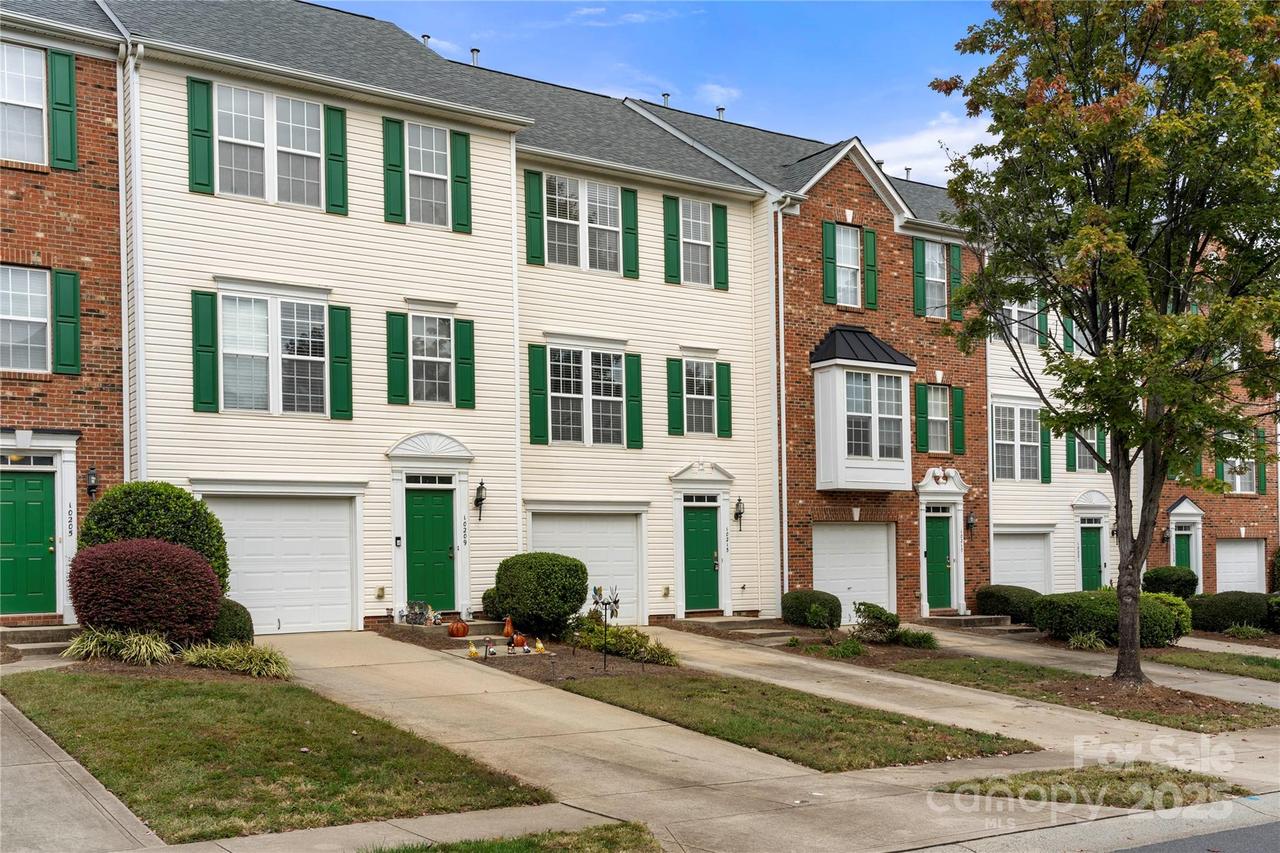 10213 Garrett Grigg Rd., Charlotte, NC 28262