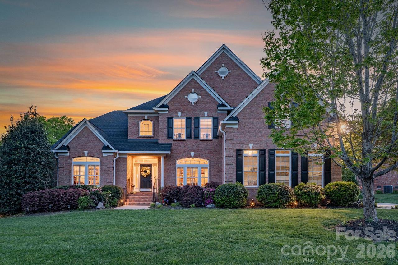 7122 Yellowhorn Tr., Waxhaw, NC 28173