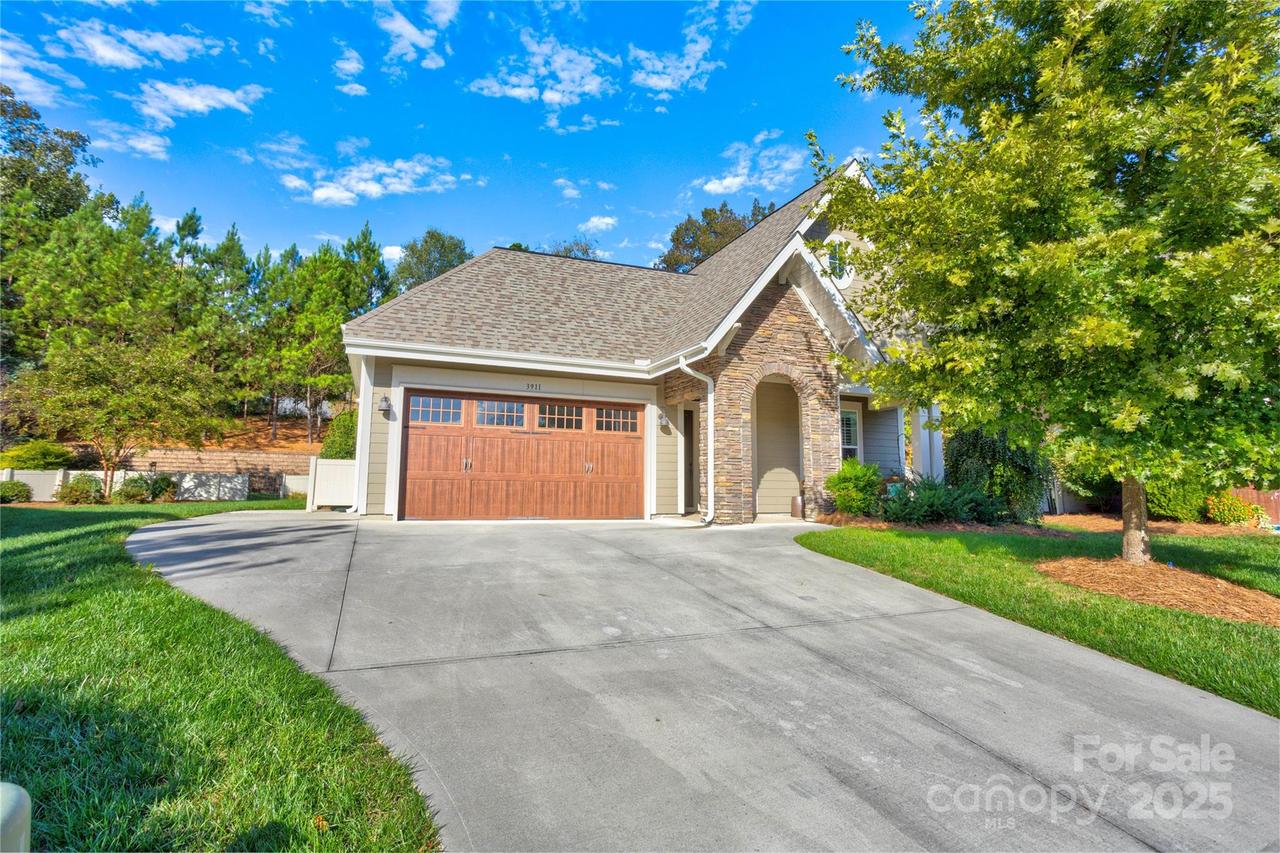 3911 Zemosa Ln., Concord, NC 28027