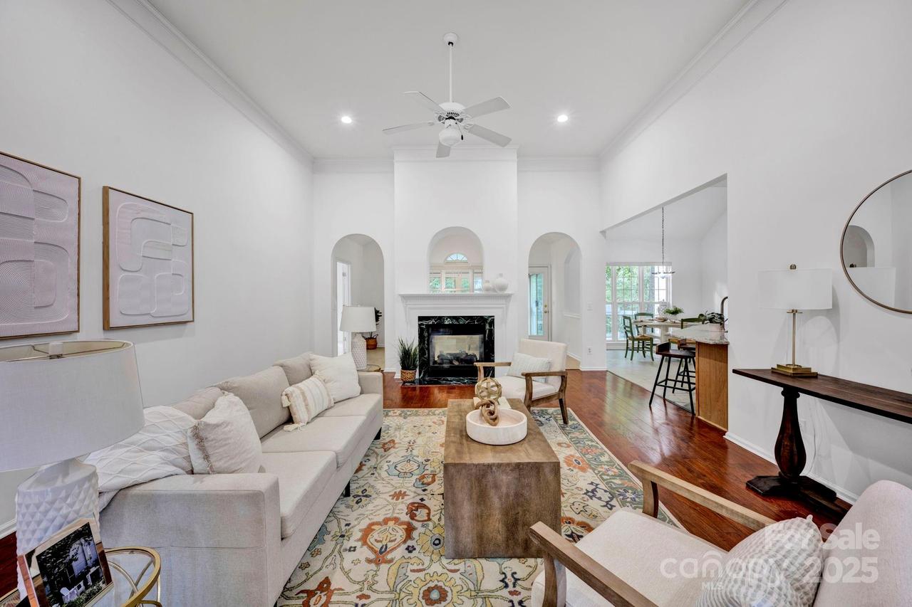 1729 Turning Leaf Ct., Charlotte, NC 28262