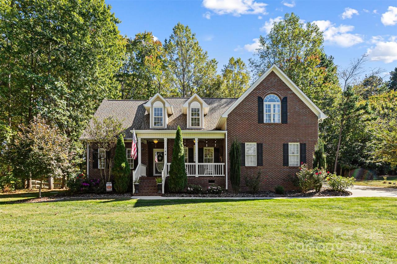 184 Canterbury Place Rd., Mooresville, NC 28115