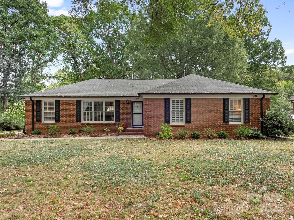 13517 Idlefield Ln., Matthews, NC 28105