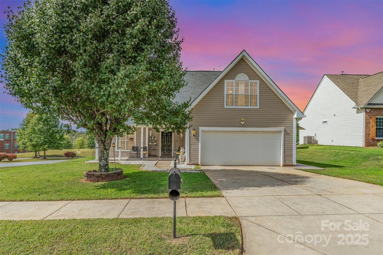 1703 Wagner Pointe Dr., Conover, NC 28614