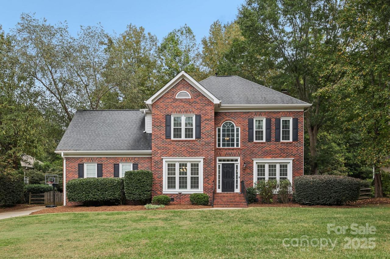 12014 Matthew Martin Ln., Charlotte, NC 28216