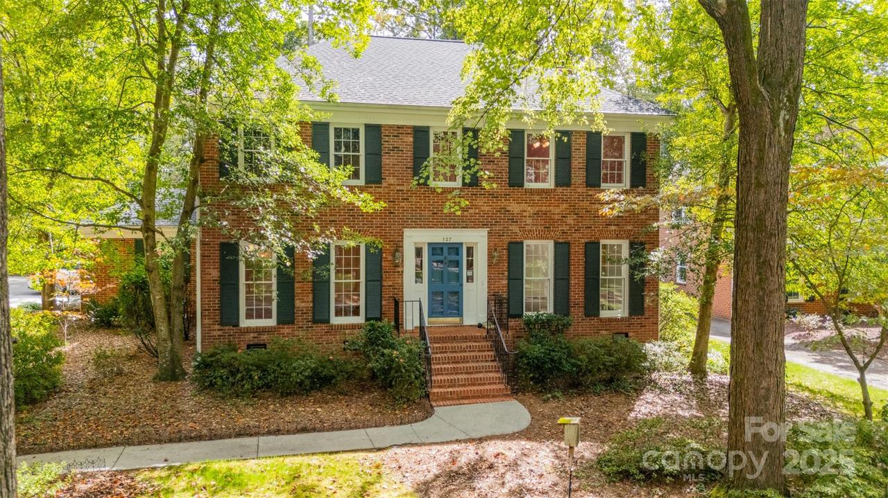 127 Cabell Way, Charlotte, NC 28211