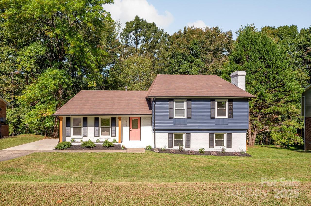 7618 Ritter Dr., Charlotte, NC 28270