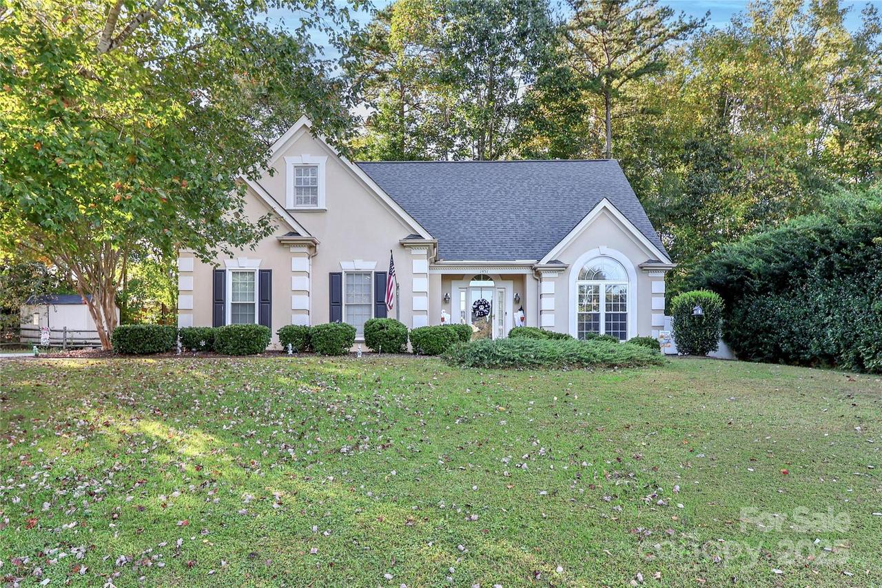 1451 Pine Needle Ln., Mooresville, NC 28115