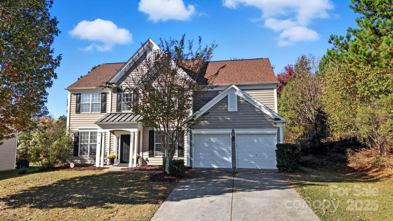8300 White Horse Dr., Waxhaw, NC 28173