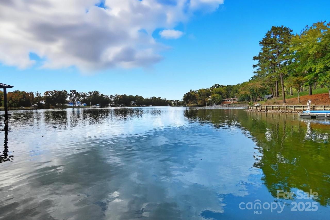 17909 Wilbanks Dr., Charlotte, NC 28278