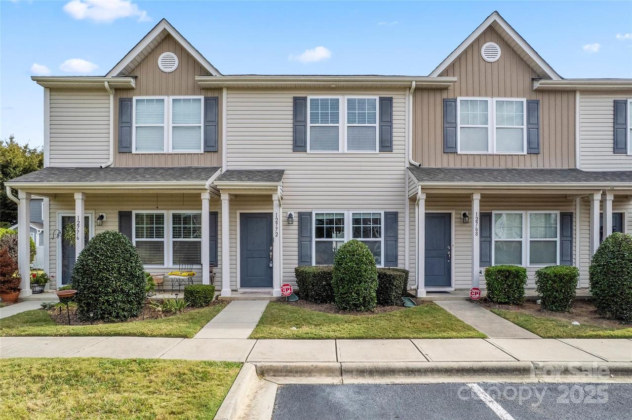 12772 Persimmon Tree Dr., Charlotte, NC 28273