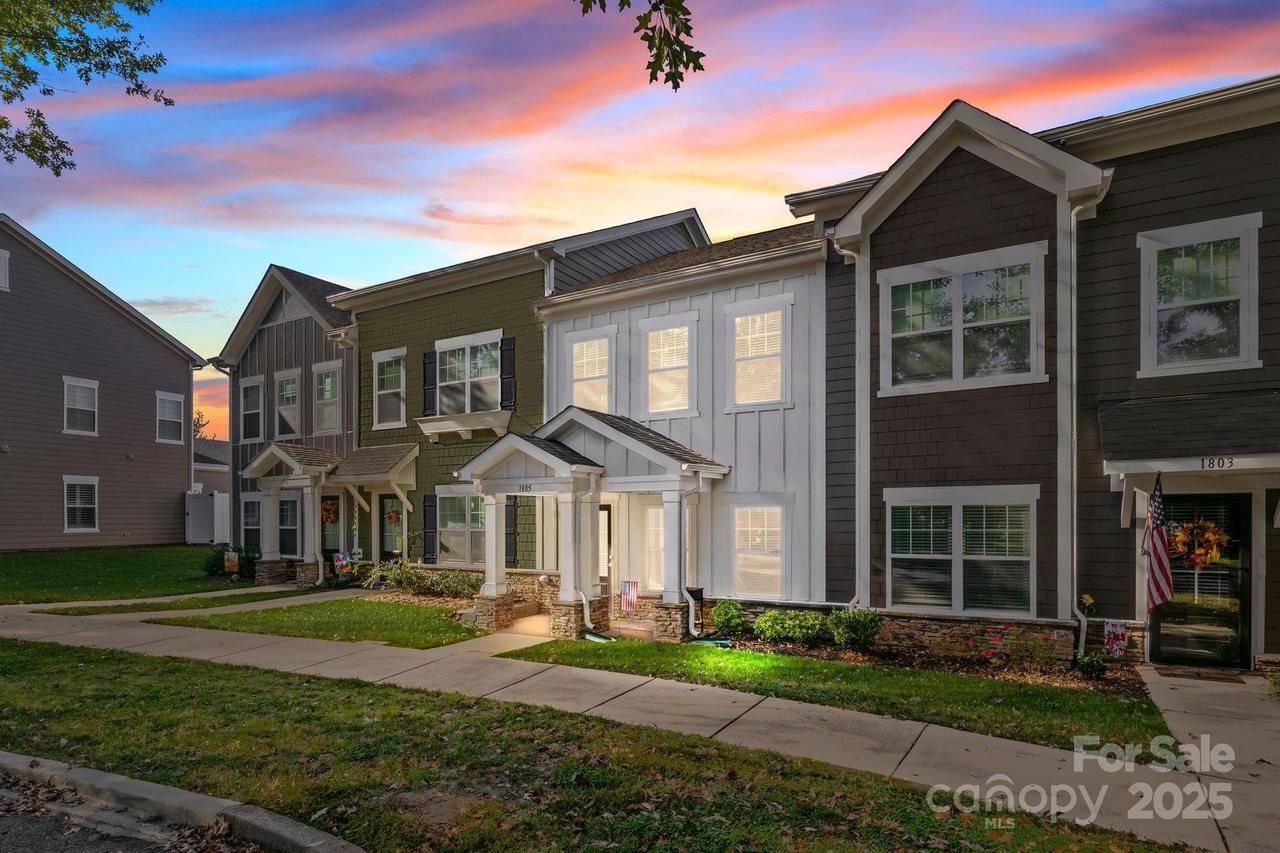 1805 Edgewater Dr., Conover, NC 28613