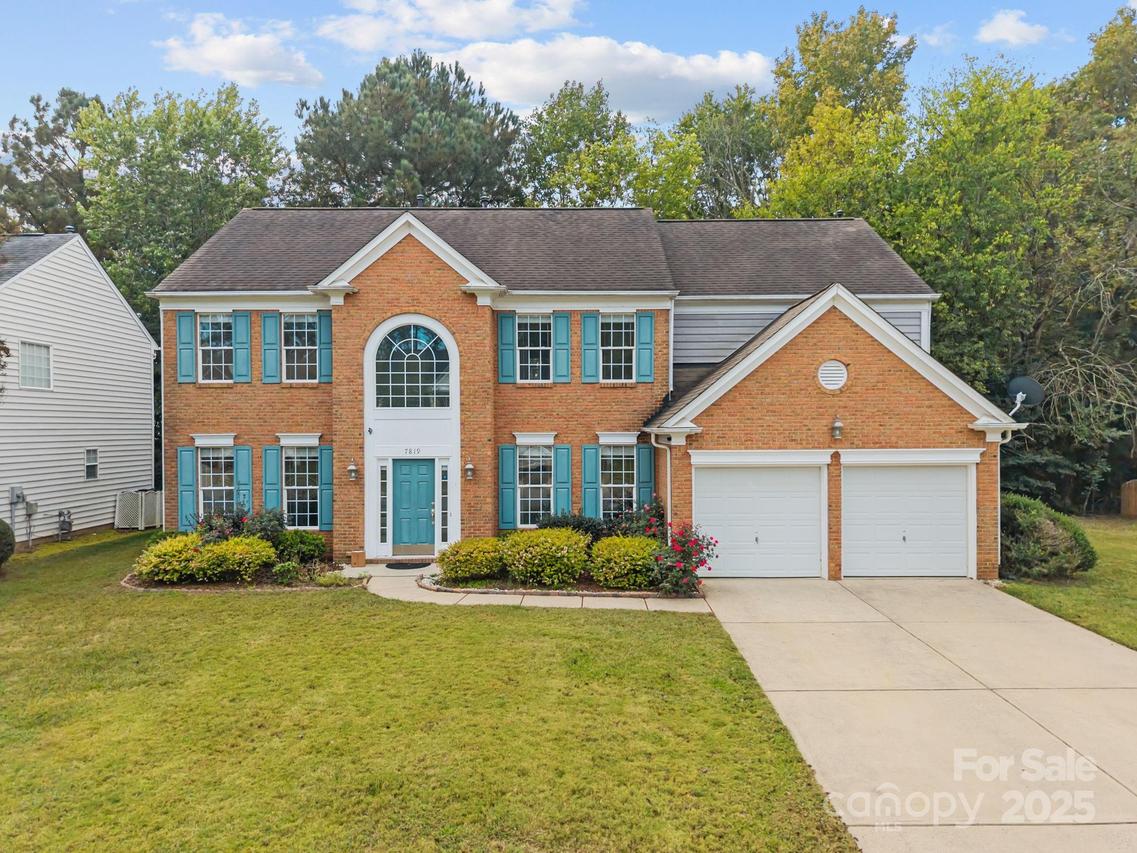 7819 Noland Woods Dr., Charlotte, NC 28277