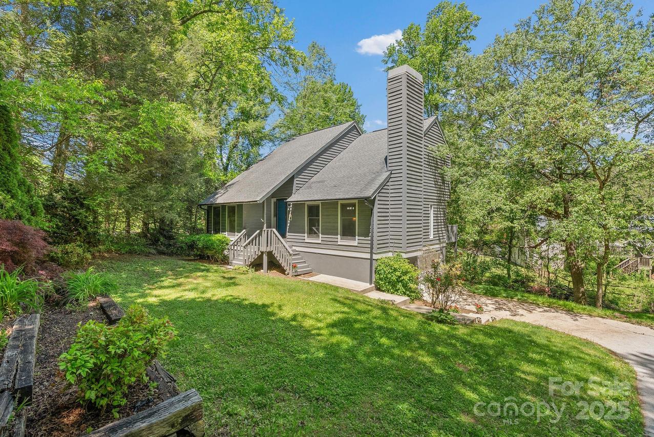 168 Scarlet Dr., Fletcher, NC 28732