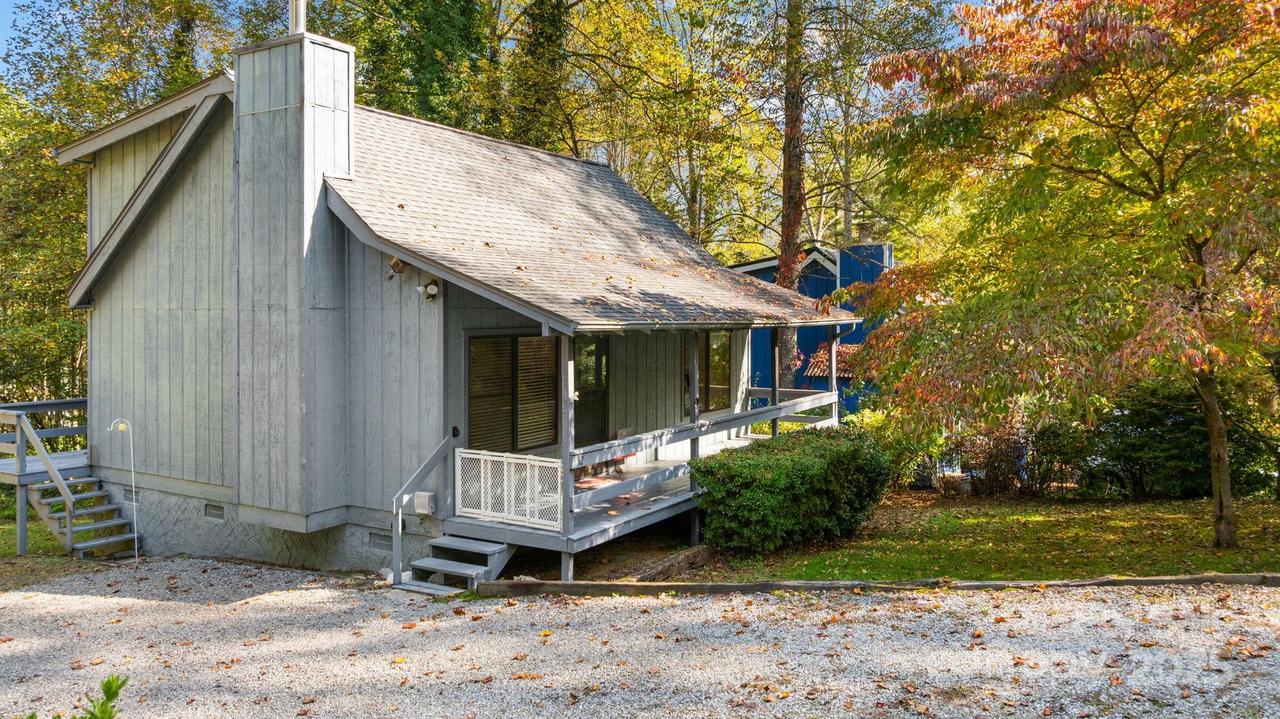 52 Susan Dr., Maggie Valley, NC 28751