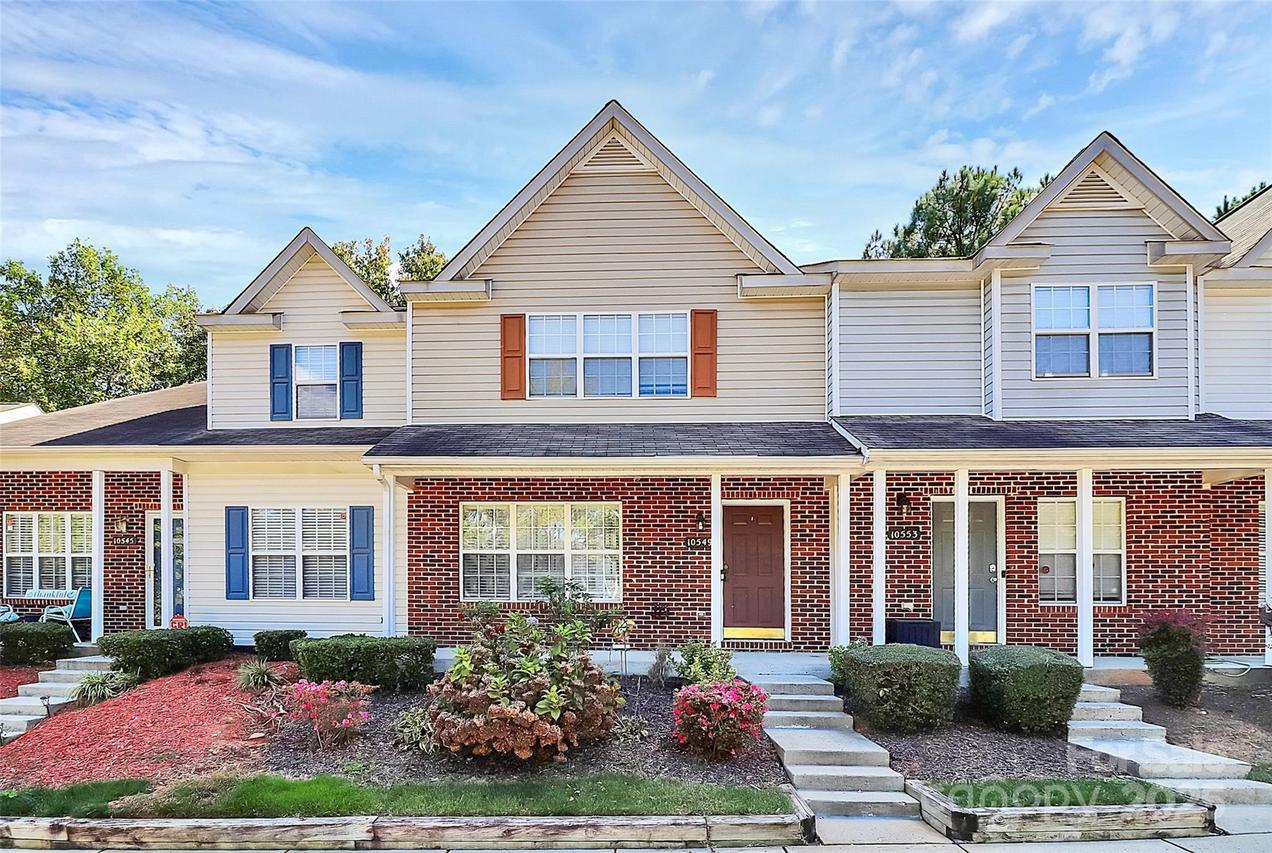 10549 Yellow Rose Ln., Charlotte, NC 28269