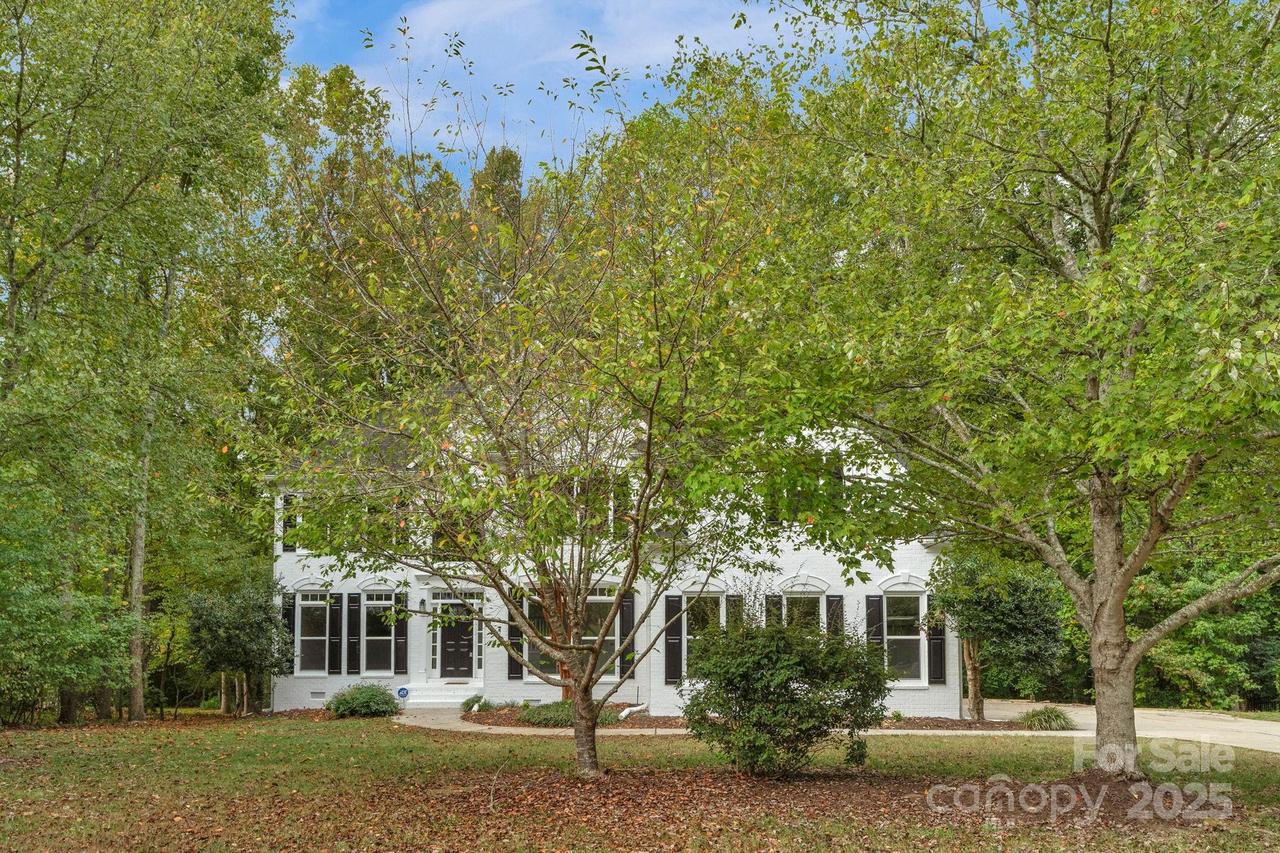 3109 Savannah Hills Dr., Matthews, NC 28105