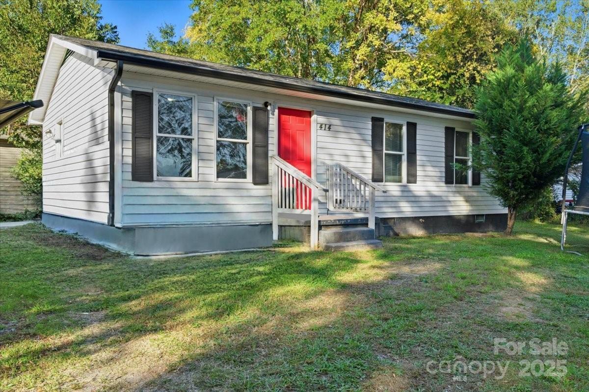 414 E Church St., Dallas, NC 28034