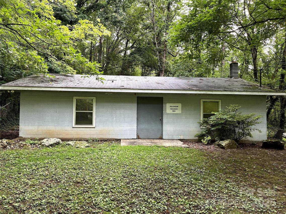 553 Bailey Rd., Asheville, NC 28806