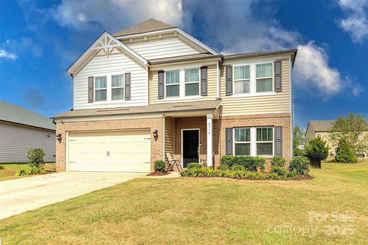 4314 Collingham Dr., Charlotte, NC 28273
