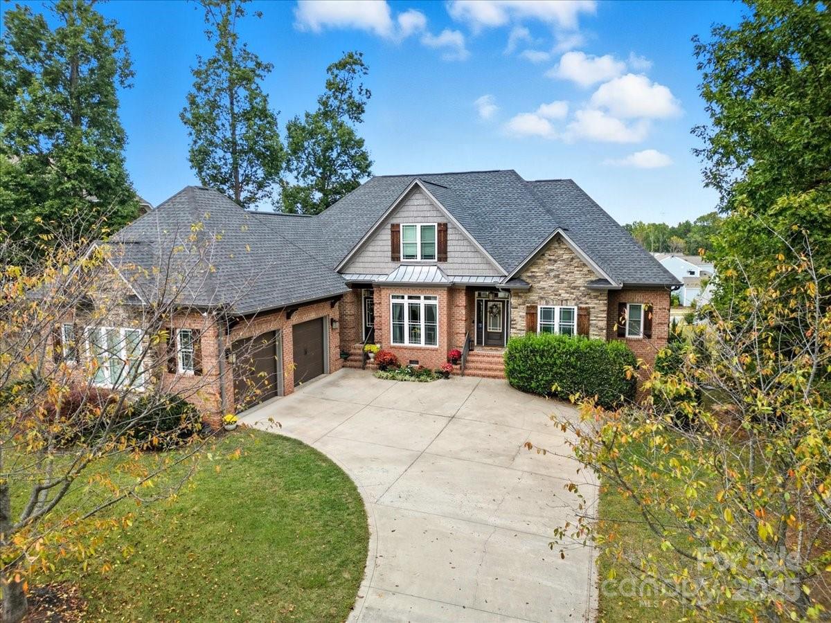 7511 Pine Glade Dr., Denver, NC 28037