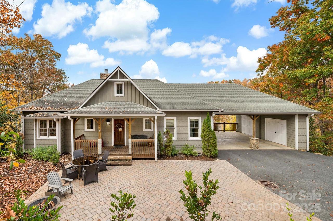 1237 South Cove Rd., Mill Spring, NC 28756