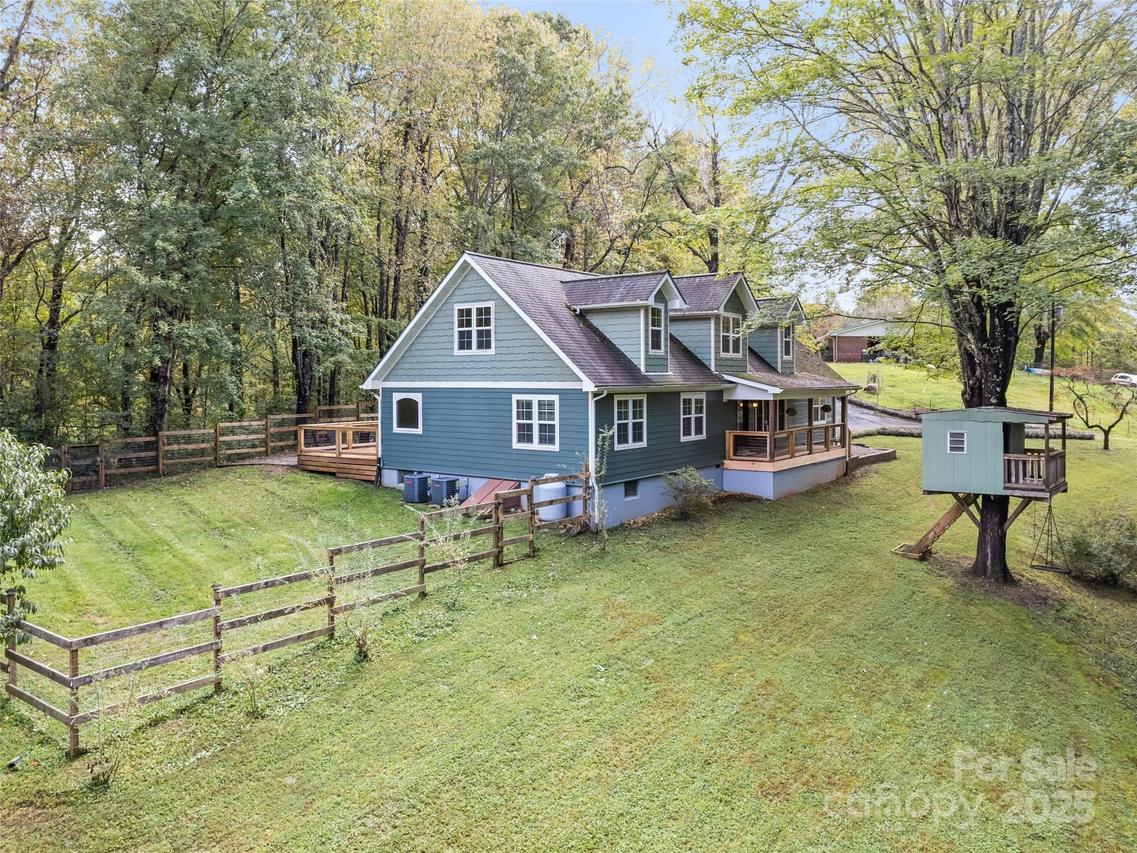 364 Lee St., Sylva, NC 28779