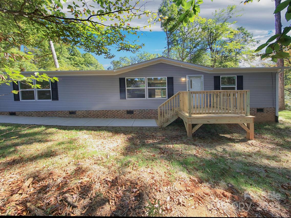 8027 Rowe St., Catawba, NC 28609