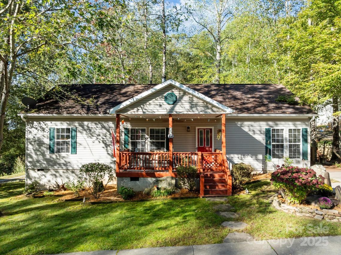 219 Newberry Dr., Fletcher, NC 28732